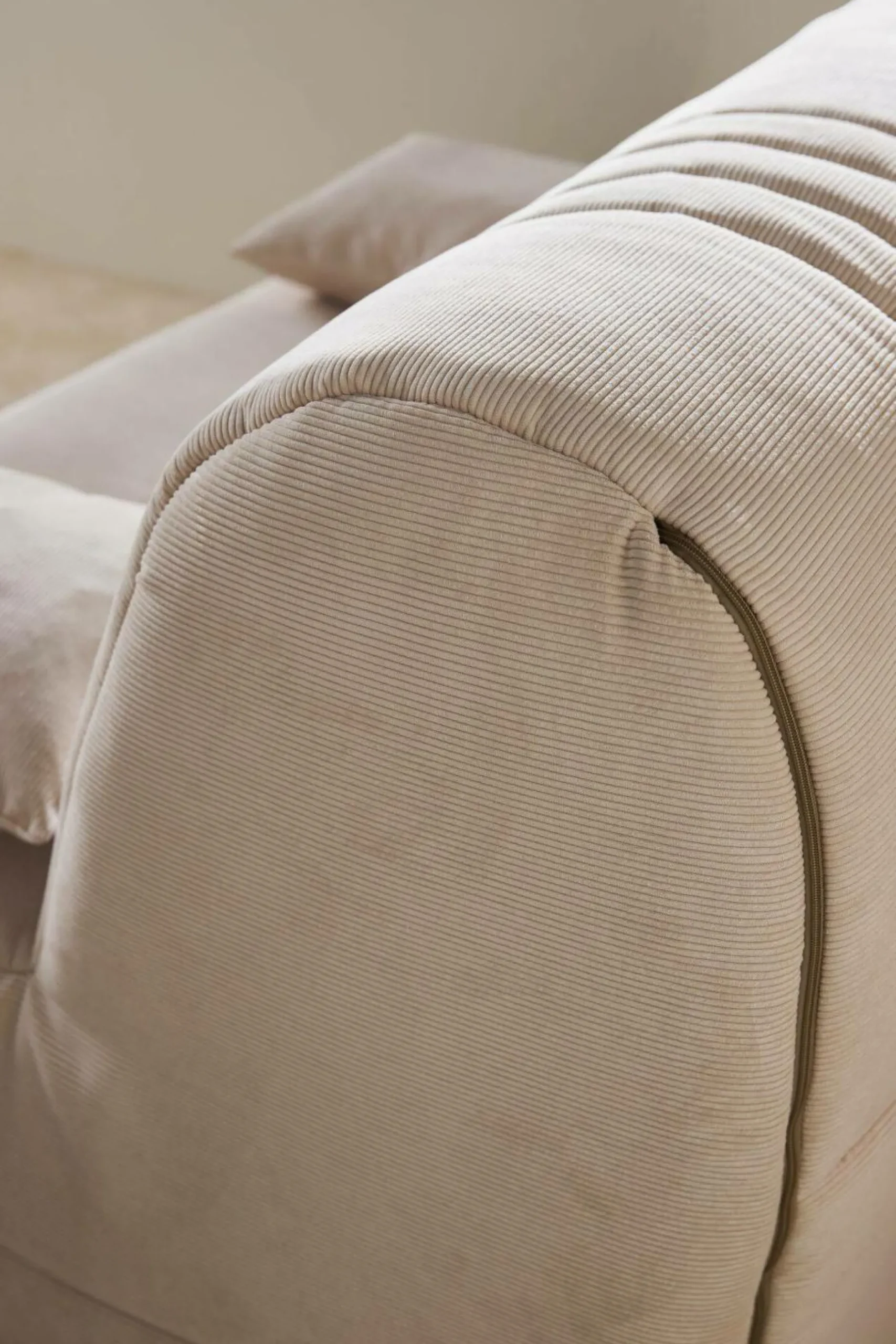 Bz>Camif Canapé BZ velours côtelé matelas 15 cm Gaélia - Beige