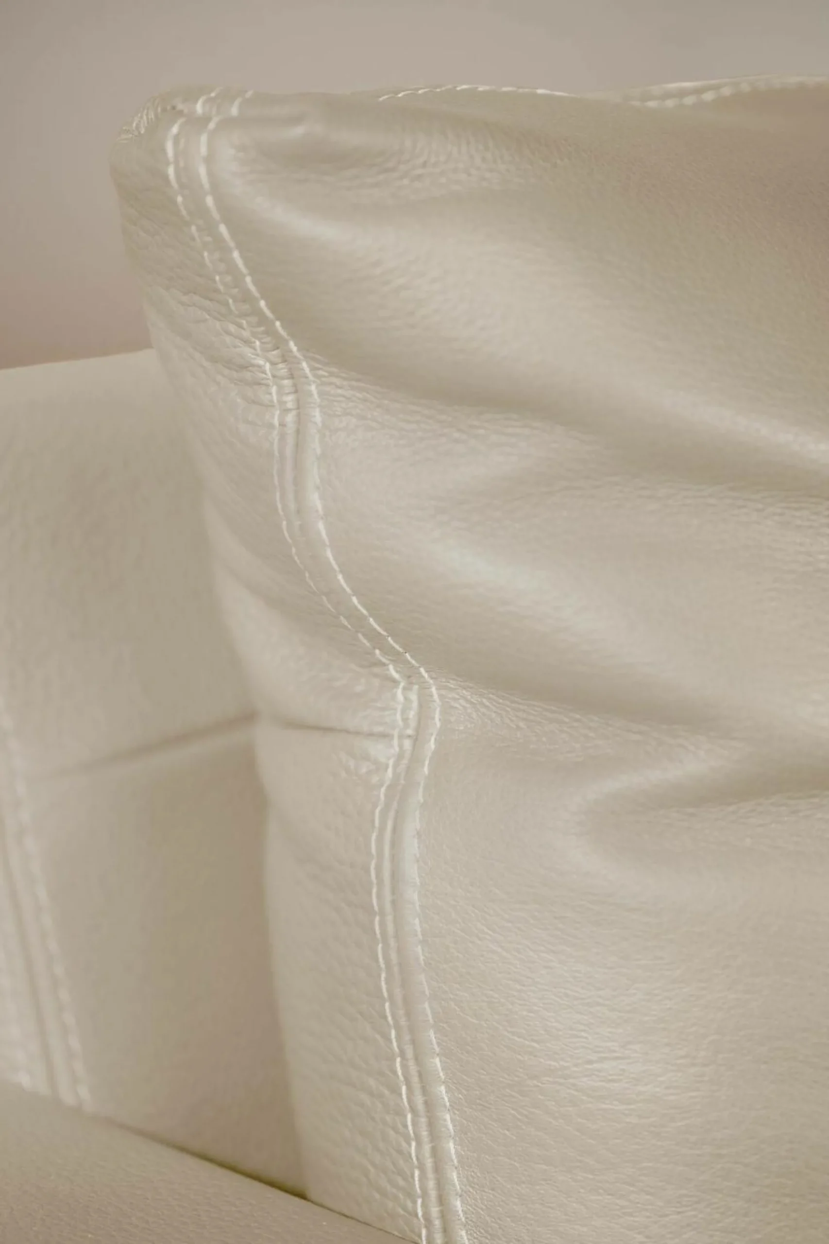 Canapés Droits|Canapés Fixes>Camif Canapé cuir Basile - - Grand 3 places Sable