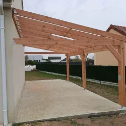 Carports Et Pergola></noscript>Camif CPBF-CHARPENTES Abri une Pente Adossé pour Voiture Bretagne en Bois - 400 x 1250 cm