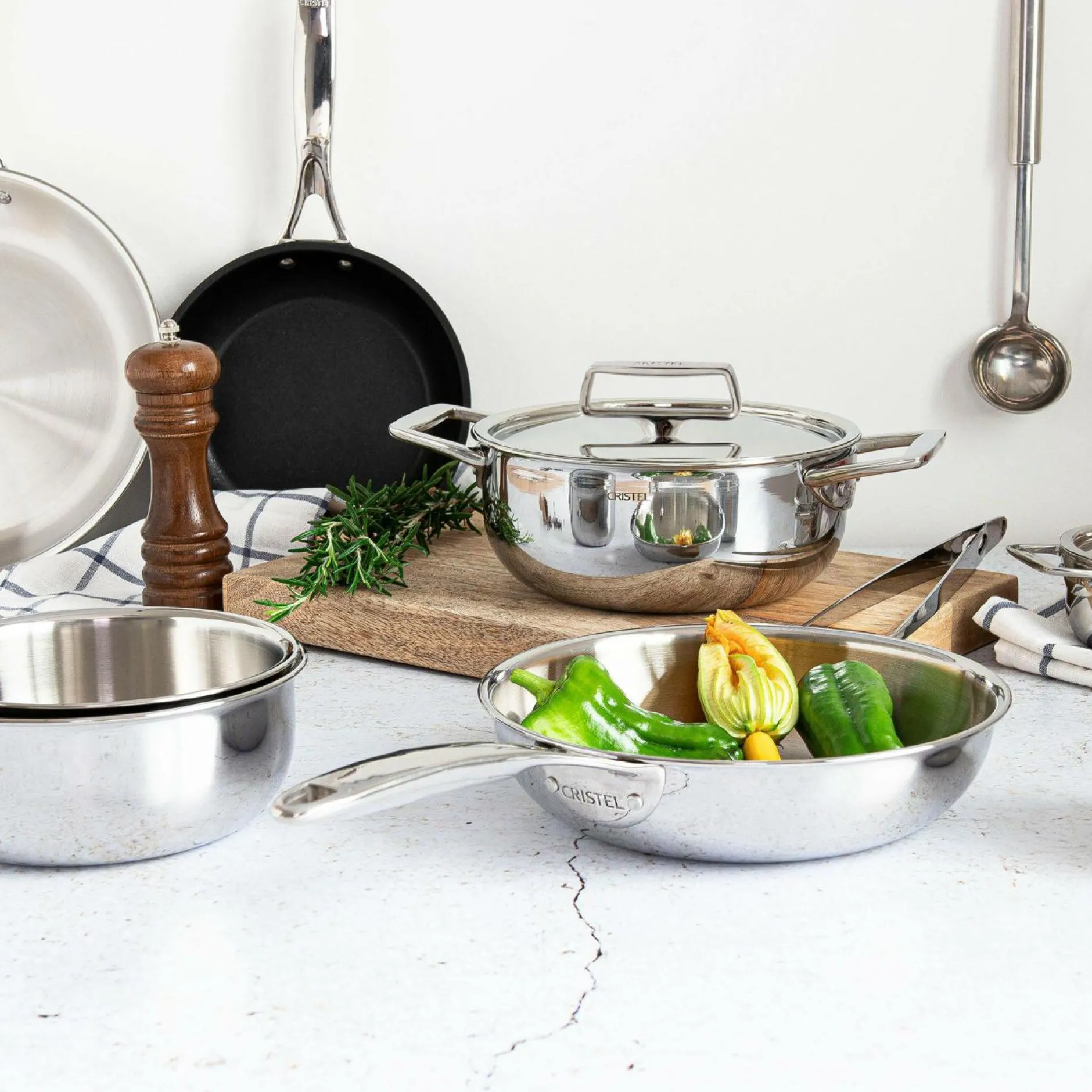 Marmites Et Faitouts>Camif CRISTEL Faitout 2 anses avec couvercle inox Castel Pro - Diamètre 24 cm