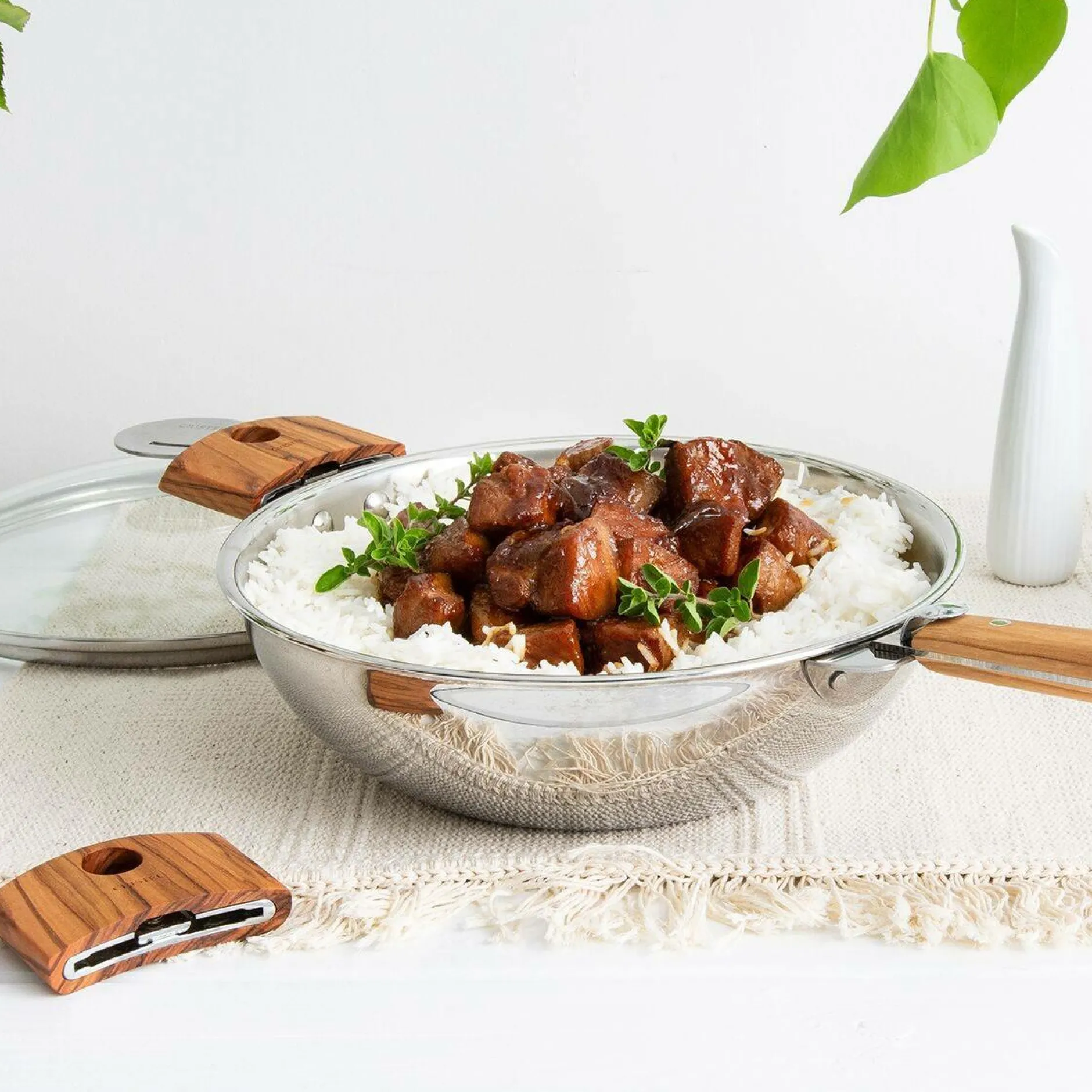 Sauteuses, Tajines Et Wok>Camif CRISTEL Wok + couvercle Casteline - 24 cm