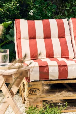 Poufs, Poires Et Coussins De Sol|Poufs, Poires Et Coussins De Sol><noscript><img width=