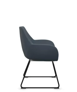 Chaises De Bureau>Camif FLOKK Fauteuil entièrement capitonné pieds luge Fan 10V - Bleu Jean