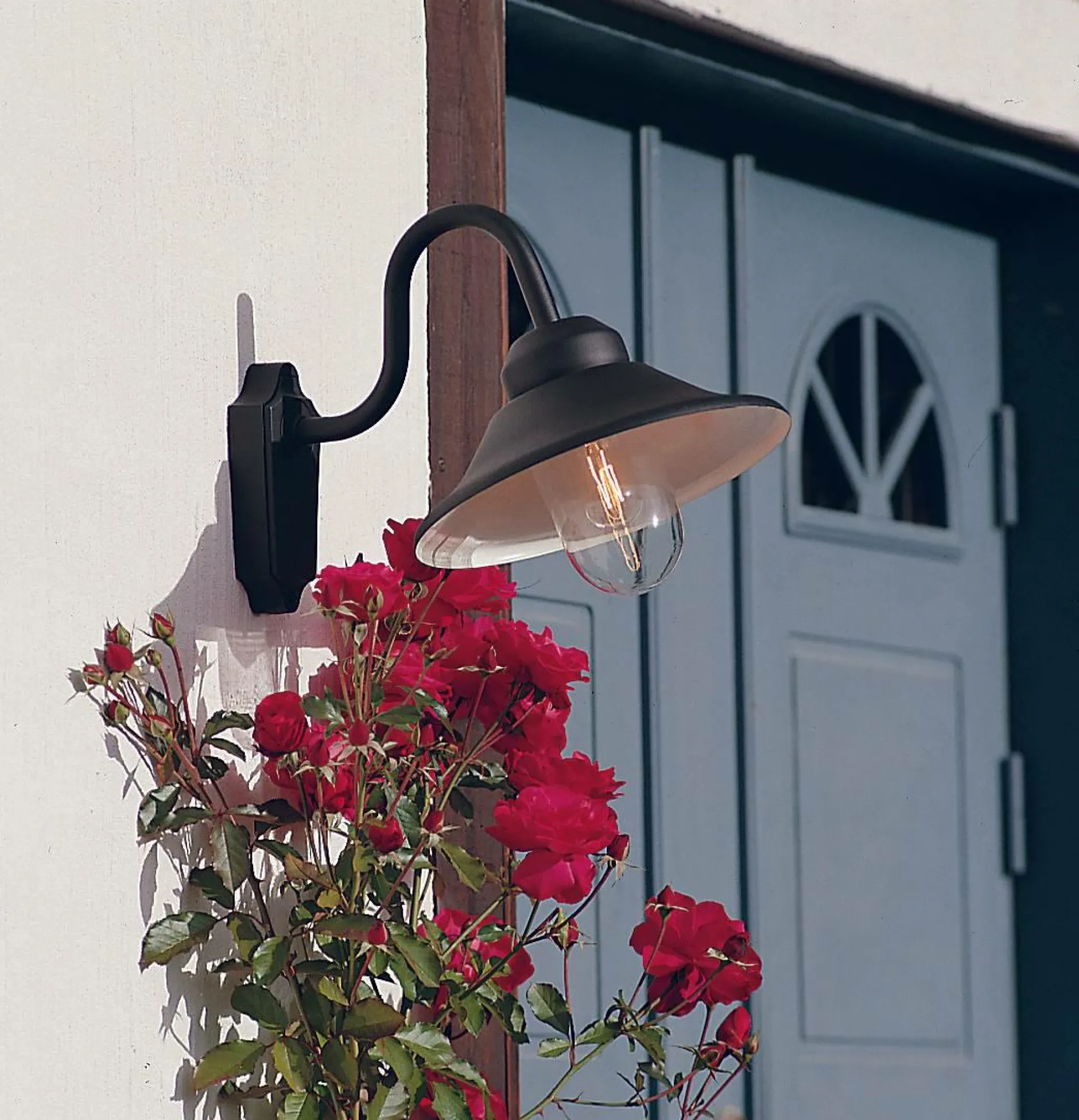 Appliques Murales Extérieur|Éclairage D'Extérieur>Camif KONSTSMIDE Applique Murale Vega Retro en Aluminium - Blanc