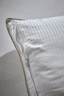 Oreillers|Oreillers><noscript><img width=