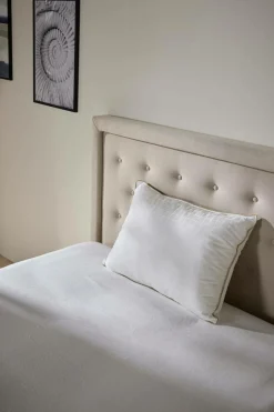 Oreillers|Oreillers>Camif Oreiller résilient sensation duvet Lyne - 50 x 70 cm