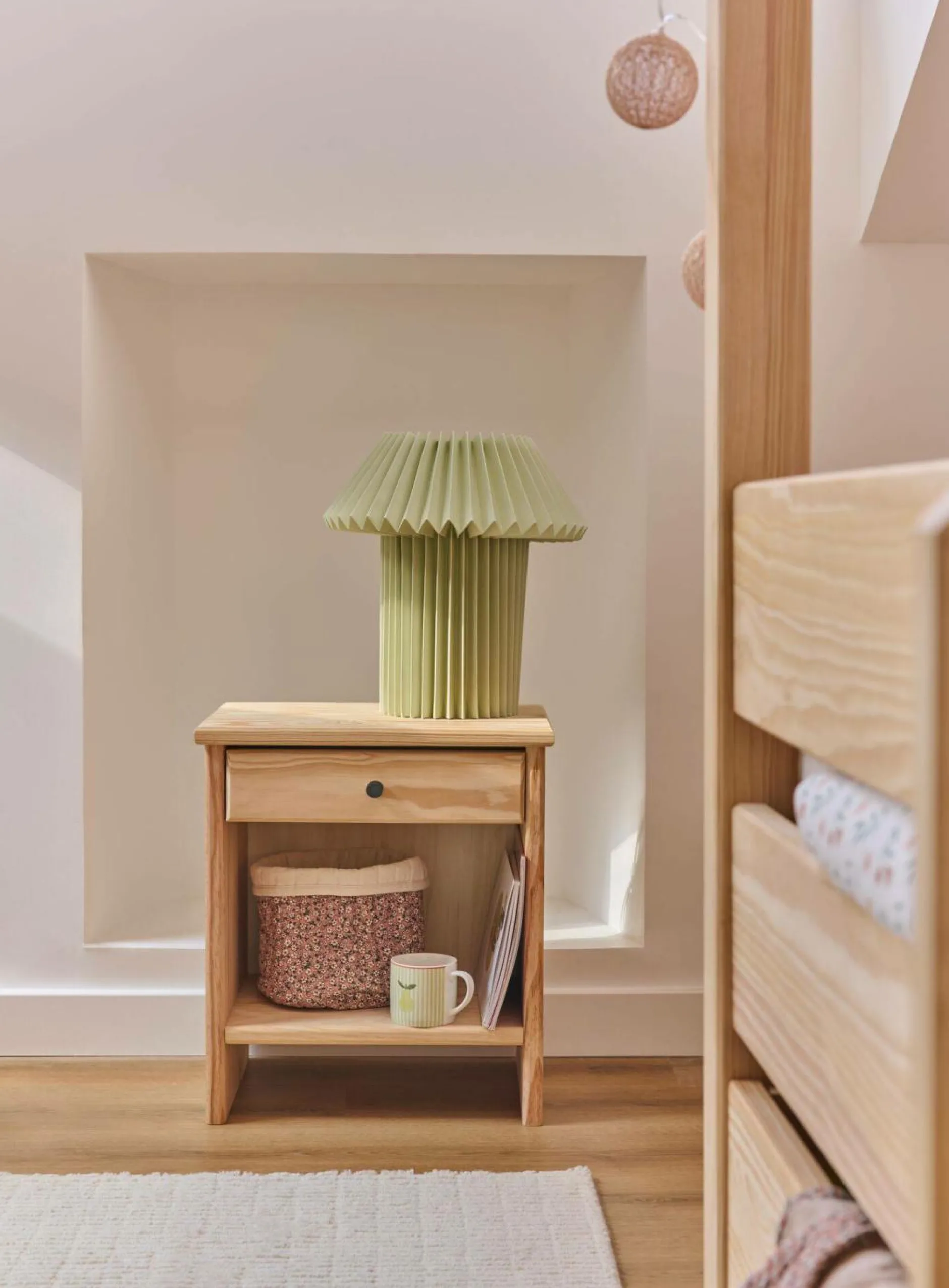 Tables De Chevet|Tables De Chevet>Camif Table de chevet 1 tiroir bois massif Iris - - Poignées Noir Brut