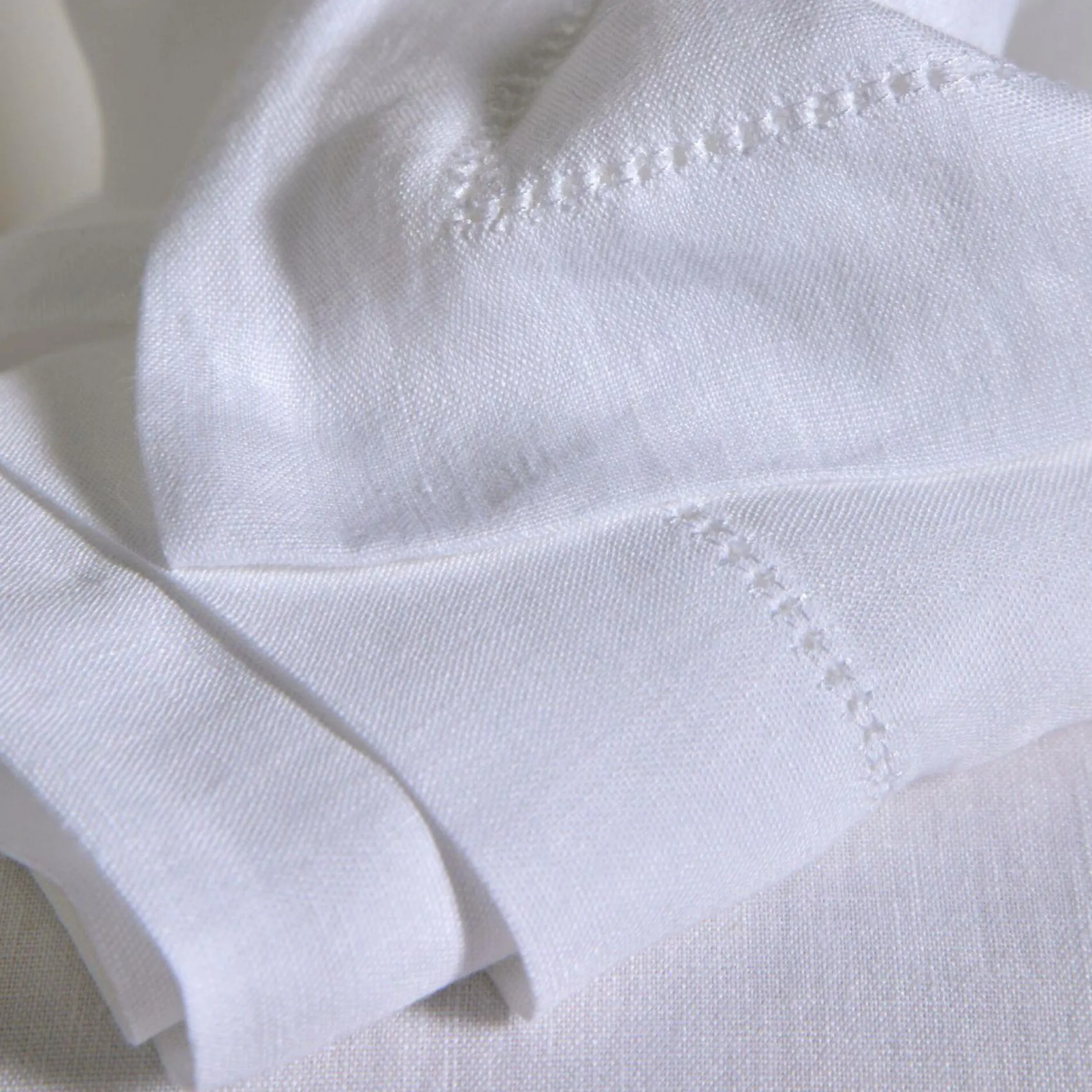 Taies D'Oreiller>Camif Taie d'oreiller volant perforé lin Suzette - - 50 x 75 cm Blanc