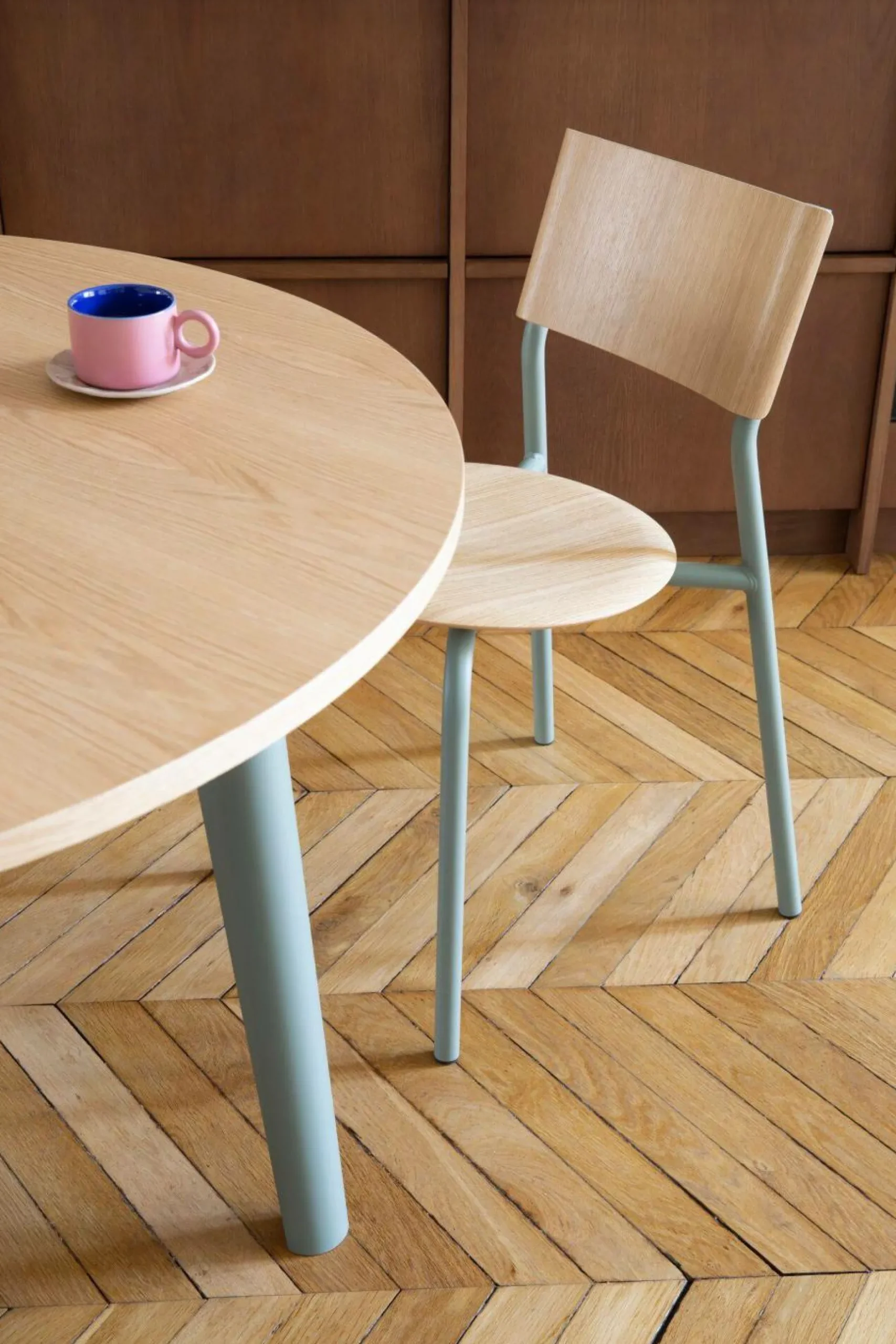 Tables À Manger|Tables>Camif TIPTOE Table à manger ronde bois pieds métal 4 personnes New Modern - Gris Eucalyptus